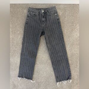 TOPSHOP Jeans Womens Size 26 High Rise Black Pinstripe Raw Hem Straight Legged